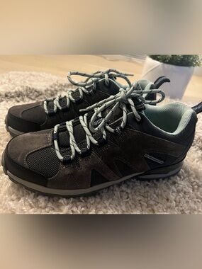 NEW Eddie Bauer Gray and Black Women's Suede Walking Shoes